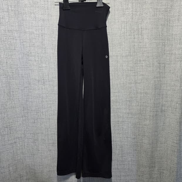 뮬라웨어 부츠컷 레깅스 