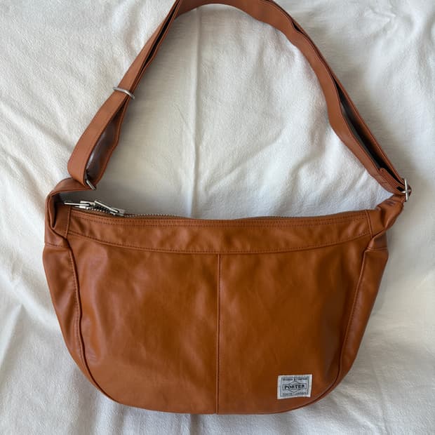 PORTER FREE STYLE Shoulder Bag  (Camel)