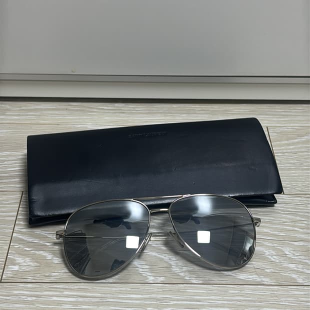 생로랑 실버 메탈 보잉 선글라스