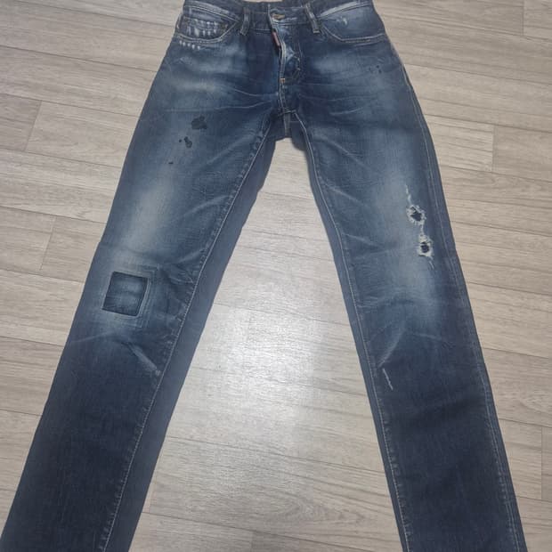 디스퀘어드 바지 팝니다.