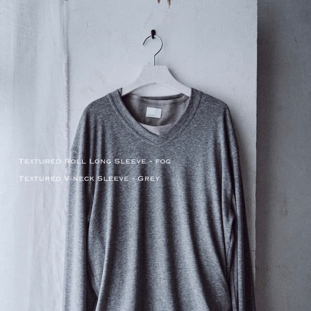 모노프리베 monoprive 텍스쳐드 v넥 슬리브 그레이 (2)