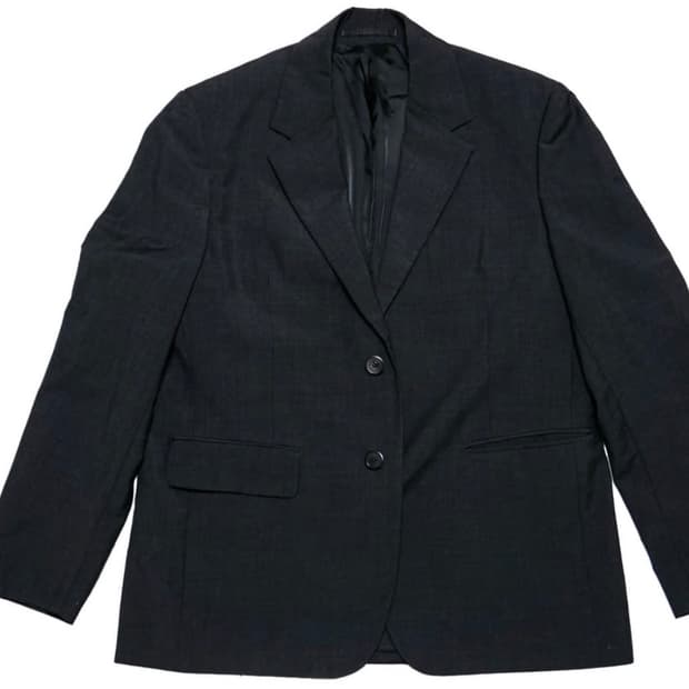 프라다 자켓팝니다.