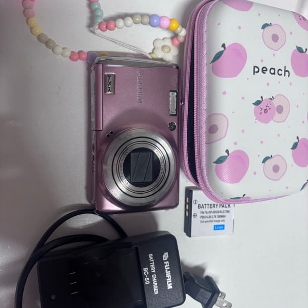 후지필름 파인픽스 f70exr핑크