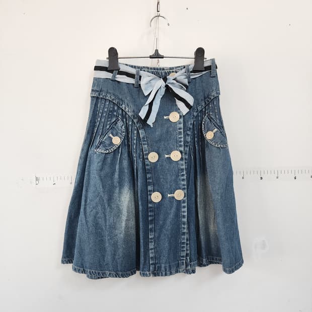 마크제이콥스 리본 벨트 데님 스커트