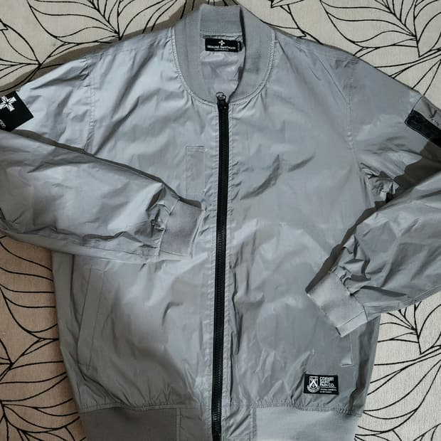 SAINTPAIN 실버 리플렉티브 ma-1 자켓 M사이즈 105추천