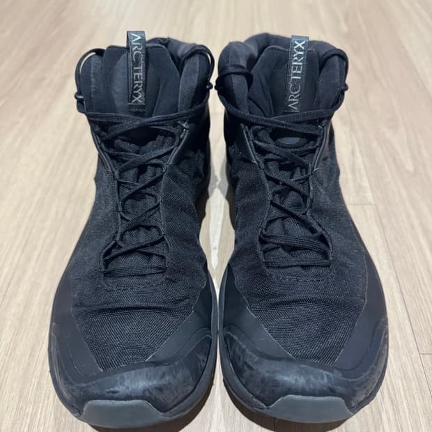 아크테릭스 에어리어스 fI 미드 270