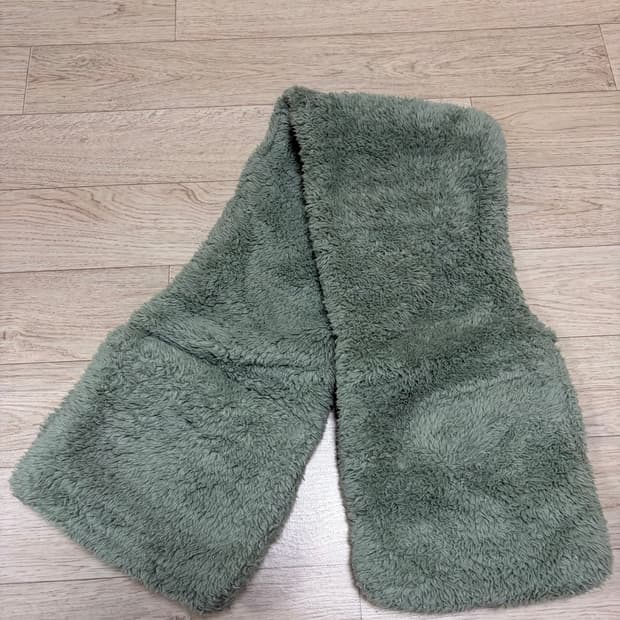 무인양품 퍼 목도리 머플러 그린