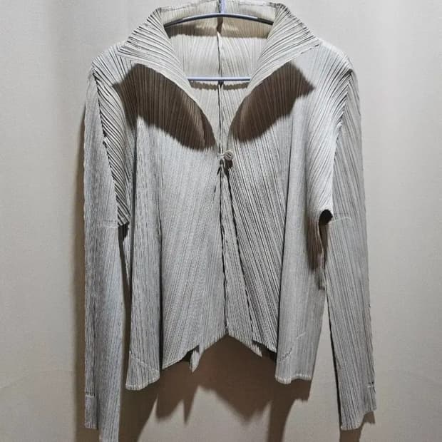 플리츠플리즈 가디건