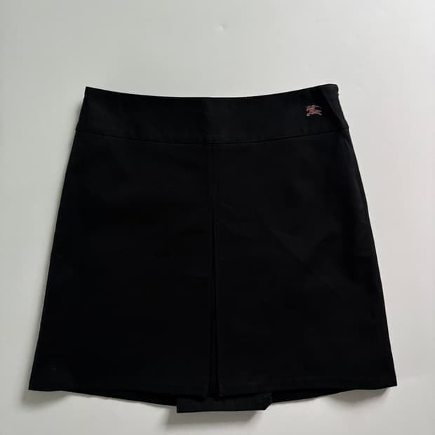 Burberry 버버리 블루라벨 블랙 스커트