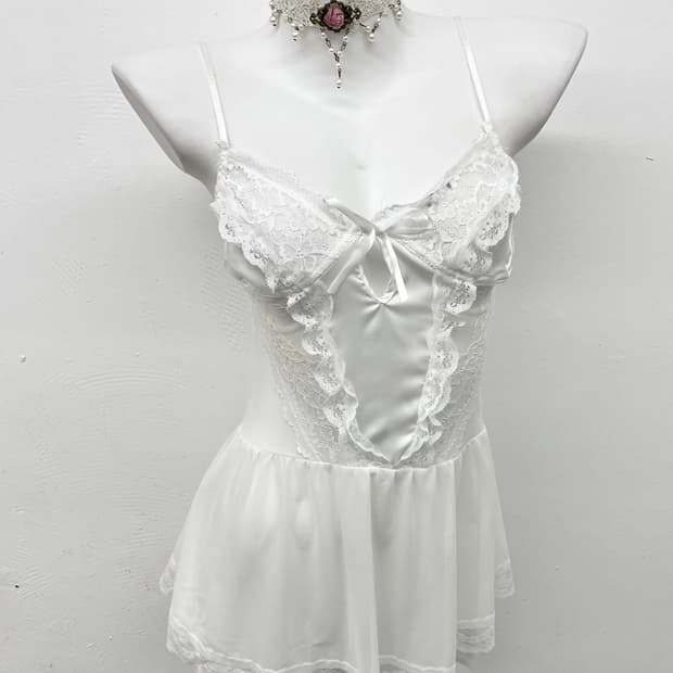 화이트 엔젤 레이스 슬립