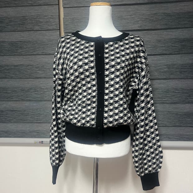 하운드투스 체크 가디건 