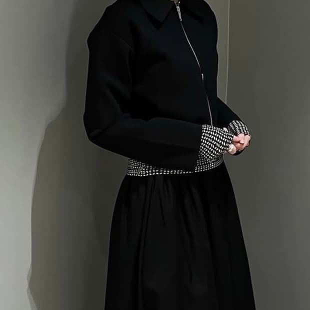 COS 니티드 자켓