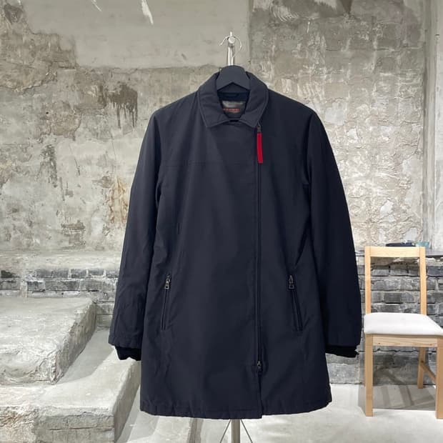 프라다 스포츠 차콜 고어텍스 투 웨이 집업 자켓