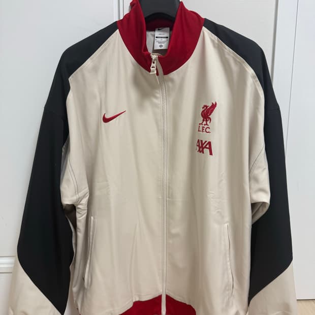리버풀 나이키 드라이핏 24/25 앤섬 자켓 XL (네고가능)
