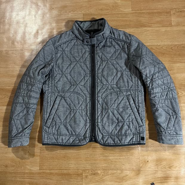 [105] 휴고보스 퀼팅자켓