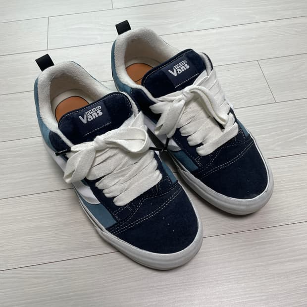 반스X임란포테이토 볼트 뉴스쿨 285사이즈