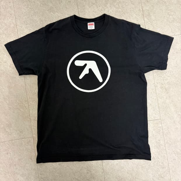 슈프림 X Aphex Twin