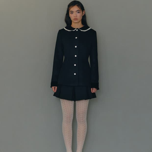 페르트 캐롤라인 코트 더티스