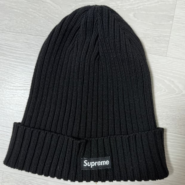 슈프림 오버다이드 비니