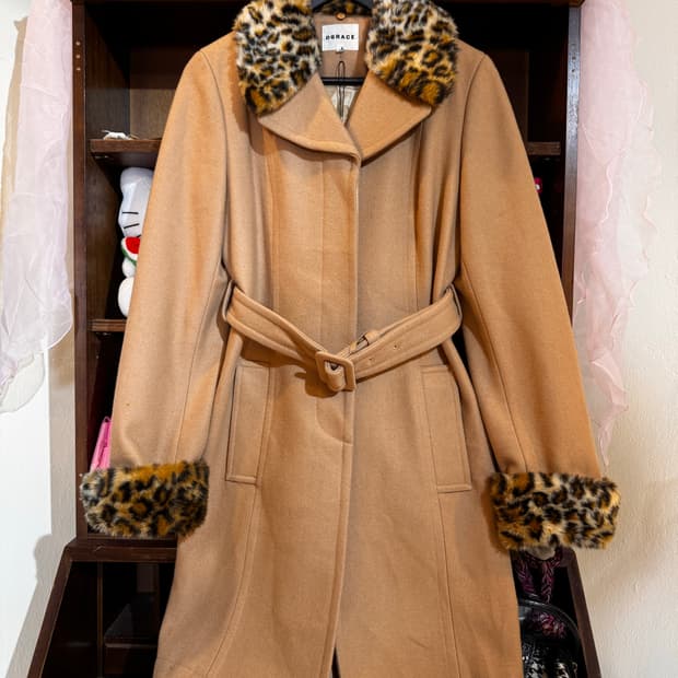 레오파드 퍼 트림 코트