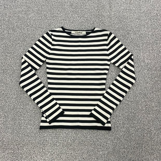 F 스탠다이얼 스트라이프 긴팔 티셔츠 0210S