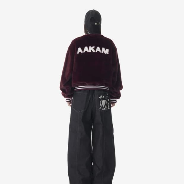 아캄 AAKAM 핀턱 데님 팬츠 블랙 1사이즈