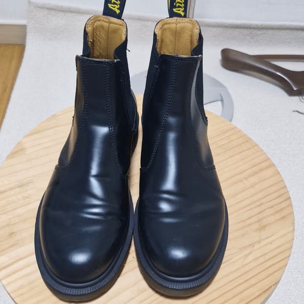 닥터마틴 2976 첼시부츠 265-270