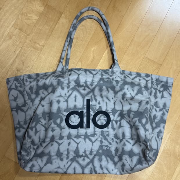 alo 타이다이 토트백