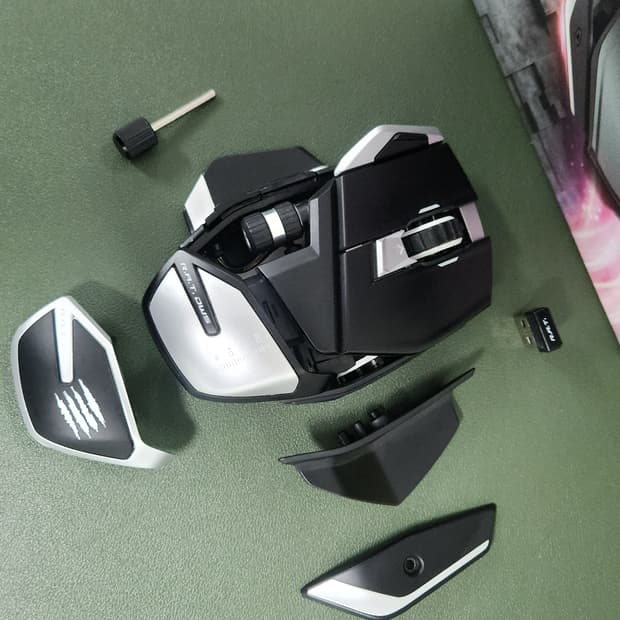 # 매드캣츠 무선마우스 -  R.A.T DWS 무선마우스 / 게이밍마우스