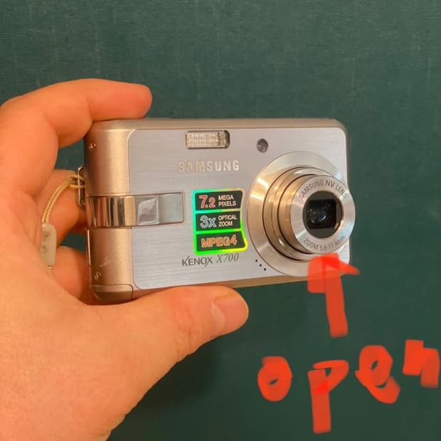 (부품용 카메라) 삼성 케녹스 X700 전용 박스만 없는 풀구성.