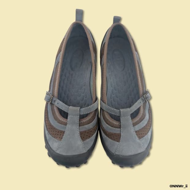 CLRAKS MARY JANE BLUE BROWN