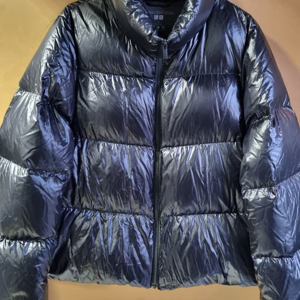 유니클로 울트라라이트 여성 숏패딩 