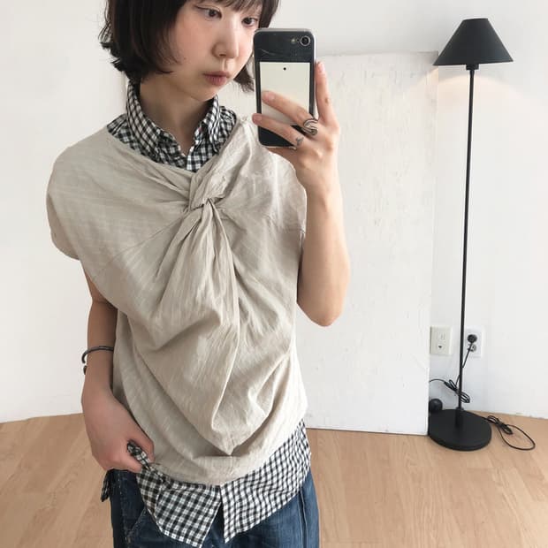 vintage twist front stripe top