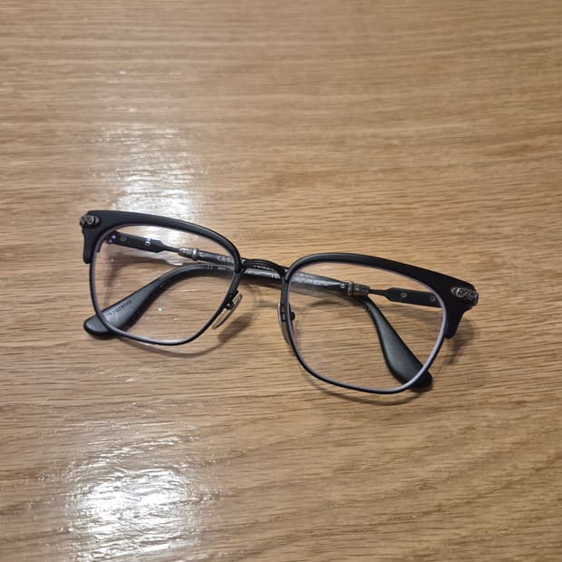 크롬하츠 버티컬스마일2 Mbk