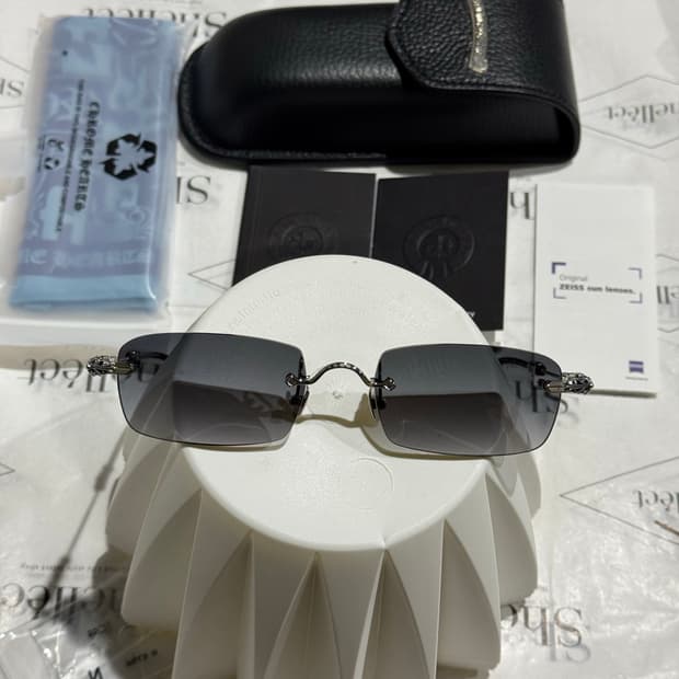 크롬하츠 필스3 실버 선글라스 새상품