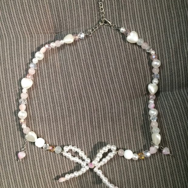 러블리 리본 비즈 목걸이