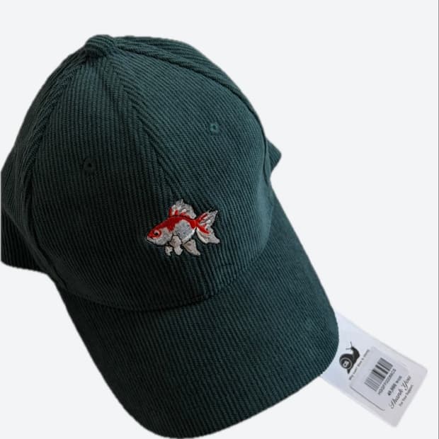 ClassyClub 클래씨클럽 물고기 자수 코듀로이 모자 새상품