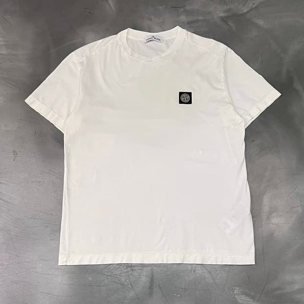  스톤아일랜드 로고 반팔티 y16165