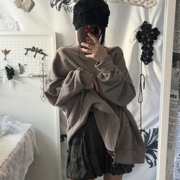 • Dark Brown Banded Waist Balloon shorts