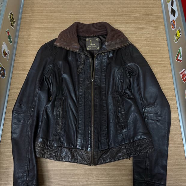 브라운 싱글 하이넥 래더자켓