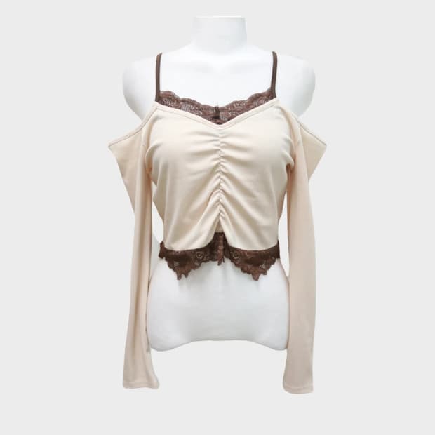 롬위 레이스 레이어드 오프숄더 티 61803