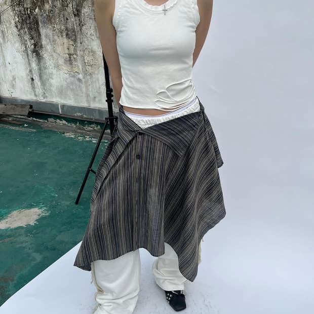 공테잎 스커트 판매합니다 !