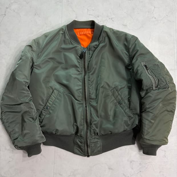 L) 알파인더스트리 1968정밀복각 ma1판매