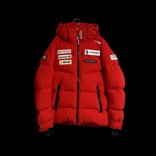 데상트 스위스 스키팀 F-360 다운