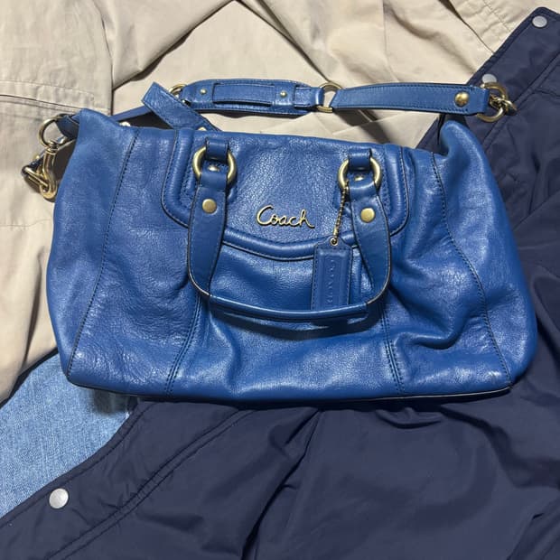 vintage blue coach leather bag