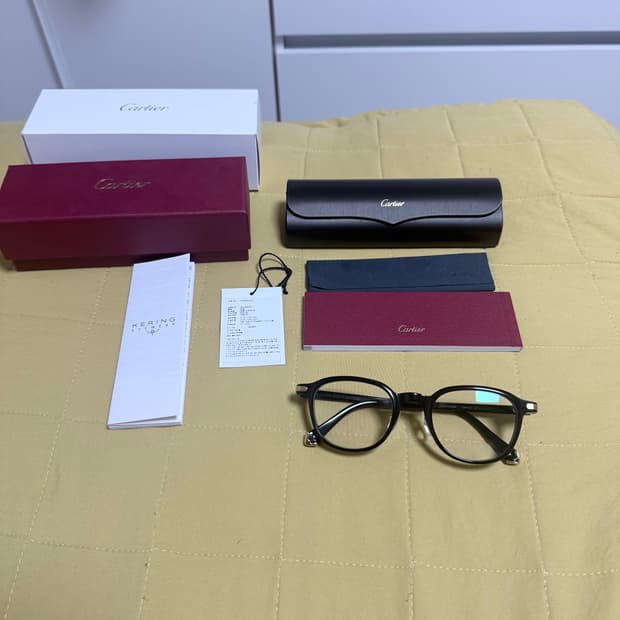 까르띠에 뿔테 안경 블랙