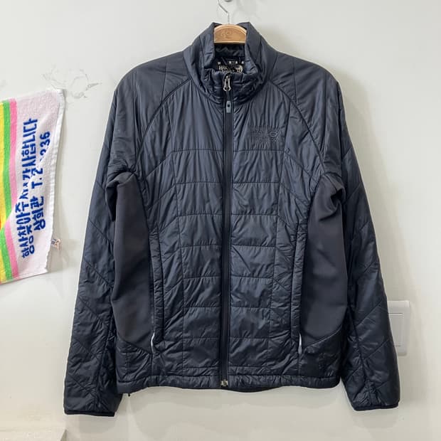 303 마운틴하드웨어 경량자켓