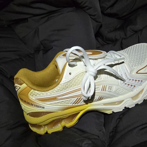 아식스X더뮤지엄비지터 젤 카야노 14