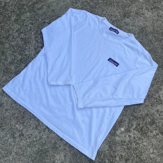 PATAGONIA / 파타고니아 긴팔티 흰색