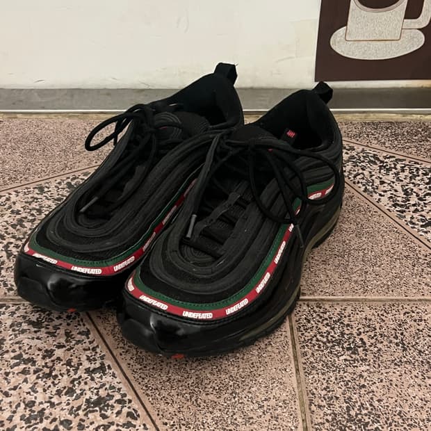 에어맥스97 언디핏 콜라보